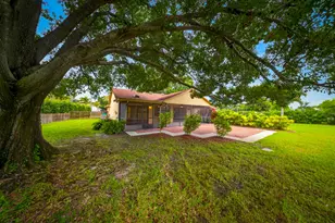 1957 SE Dranson Cir, Port Saint Lucie, FL 34952 - Photo 37