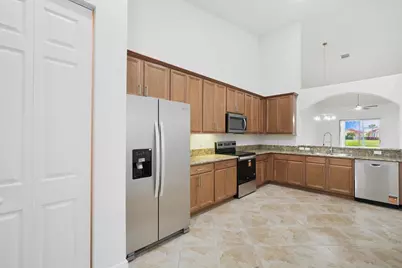 6475 Oxford Circle #102B, Vero Beach, FL 32966 - Photo 3