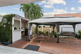 8738 NW 150th Terrace, Miami Lakes, FL 33018 - Photo 35