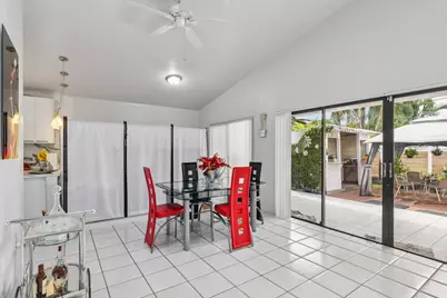 8738 NW 150th Terrace, Miami Lakes, FL 33018 - Photo 15