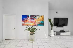 8738 NW 150th Terrace, Miami Lakes, FL 33018 - Photo 13