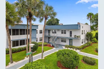 74 Normandy B, Delray Beach, FL 33484 - Photo 23