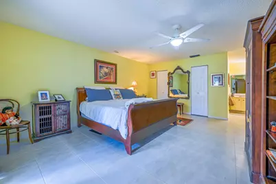8129 Pine Circle #33, Tamarac, FL 33321 - Photo 11