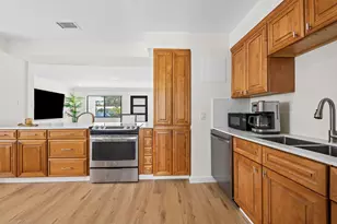413 NE 25th Ave, Pompano Beach, FL 33062 - Photo 17