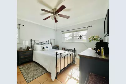234 Hibiscus Avenue #271, Lauderdale by the Sea, FL 33308 - Photo 15
