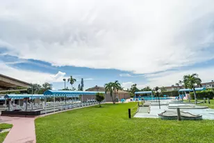 705 Lori Dr, Palm Springs, FL 33461 - Photo 27
