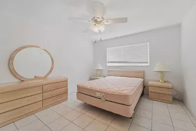 705 Lori Drive #112, Palm Springs, FL 33461 - Photo 11