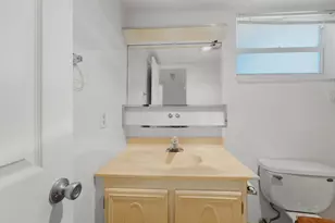 705 Lori Dr, Palm Springs, FL 33461 - Photo 15
