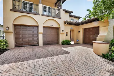 10998 NW 78th Place, Parkland, FL 33076 - Photo 5