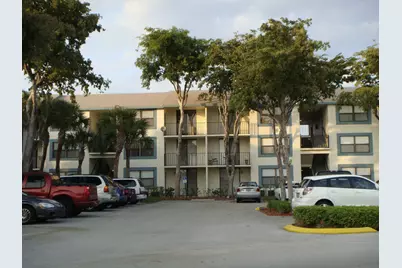 752 Executive Center Drive #112, West Palm Beach, FL 33401 - Photo 3