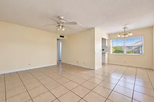 173 Dorchester H, West Palm Beach, FL 33417 - Photo 3