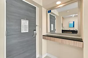 2670 E Sunrise Blvd, Fort Lauderdale, FL 33304 - Photo 15