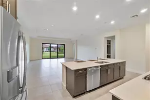 11785 Waterway Cir, Parkland, FL 33076 - Photo 11