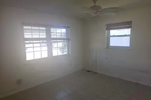 1598 SW 13th Terrace, Boynton Beach, FL 33426 - Photo 9