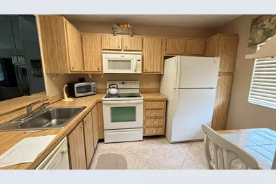 6865 Huntington Lane #203, Delray Beach, FL 33446 - Photo 7