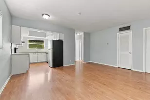 3421 NE 15th Ave, Oakland Park, FL 33334 - Photo 13