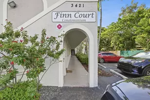 3421 NE 15th Ave, Oakland Park, FL 33334 - Photo 3