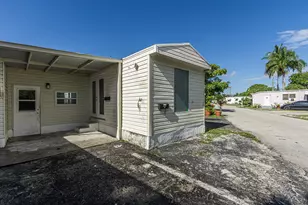 2776 NW 29th Pl, Oakland Park, FL 33311 - Photo 1