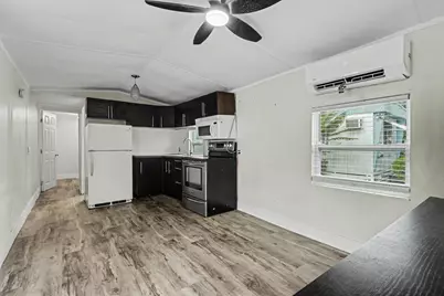 2776 NW 29th Place, Oakland Park, FL 33311 - Photo 9