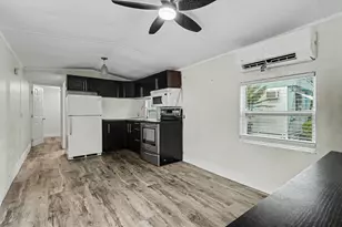 2776 NW 29th Pl, Oakland Park, FL 33311 - Photo 9