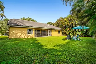 1531 NW 102nd Way, Coral Springs, FL 33071 - Photo 31