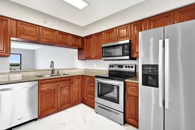 2200 S Cypress Bend Drive #707, Pompano Beach, FL 33069 - Photo 45