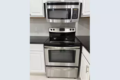 253 Newport P #253, Deerfield Beach, FL 33442 - Photo 5