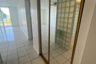480 Executive Center Dr, West Palm Beach, FL 33401 - Photo 5