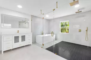 7134 San Sebastian Dr, Boca Raton, FL 33433 - Photo 11