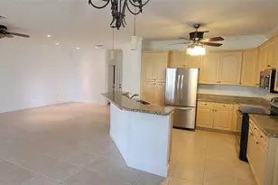 728 NW 156th Ave, Pembroke Pines, FL 33028 - Photo 5