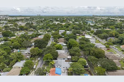 245 SW 5th Street, Dania Beach, FL 33004 - Photo 27