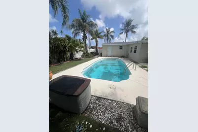 591 Tallulah Road, Lake Worth, FL 33462 - Photo 9