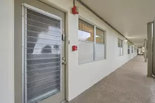 2903 Victoria Cir, Coconut Creek, FL 33066 - Photo 27