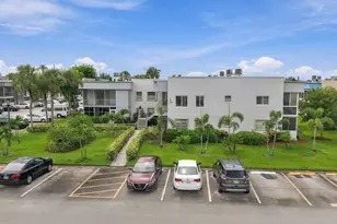 541 Burgundy L, Delray Beach, FL 33484 - Photo 13
