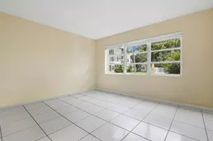 5480 NW 11th St, Plantation, FL 33313 - Photo 9