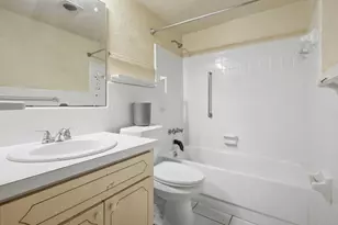 5480 NW 11th St, Plantation, FL 33313 - Photo 11