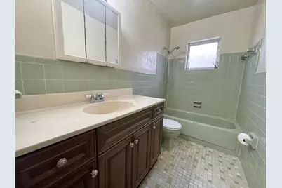 7110 NW 78th Avenue, Tamarac, FL 33321 - Photo 11