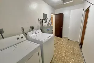 7110 NW 78th Ave, Tamarac, FL 33321 - Photo 17