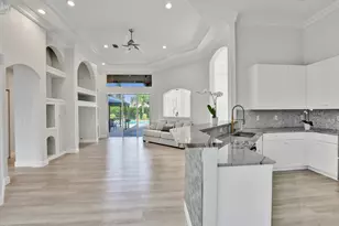 2933 E Fontana Ct, Royal Palm Beach, FL 33411 - Photo 9