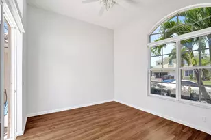 2933 E Fontana Ct, Royal Palm Beach, FL 33411 - Photo 91