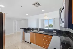 610 Clematis St, West Palm Beach, FL 33401 - Photo 9