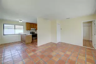 805 NE 40th St, Oakland Park, FL 33334 - Photo 7