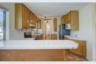 805 NE 40th Street #1-3, Oakland Park, FL 33334 - Photo 17