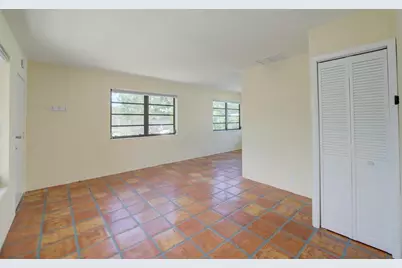 805 NE 40th Street #1-3, Oakland Park, FL 33334 - Photo 13