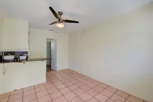 805 NE 40th St, Oakland Park, FL 33334 - Photo 27