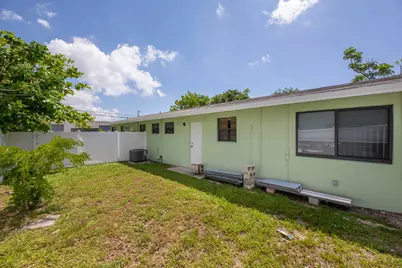 805 NE 40th Street #1-3, Oakland Park, FL 33334 - Photo 11
