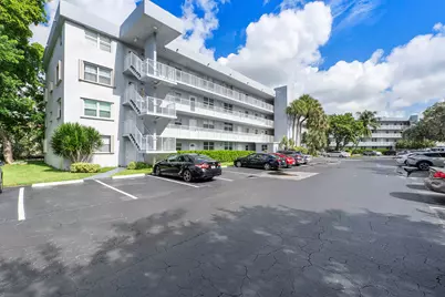 113 Royal Park Drive #1H, Oakland Park, FL 33309 - Photo 29