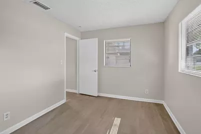 9426 NW 49th Place #13d, Sunrise, FL 33351 - Photo 13