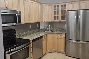 3105 Oakland Shores Dr, Oakland Park, FL 33309 - Photo 3