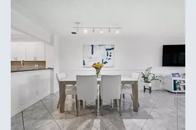1800 Embassy Drive #132, West Palm Beach, FL 33401 - Photo 27